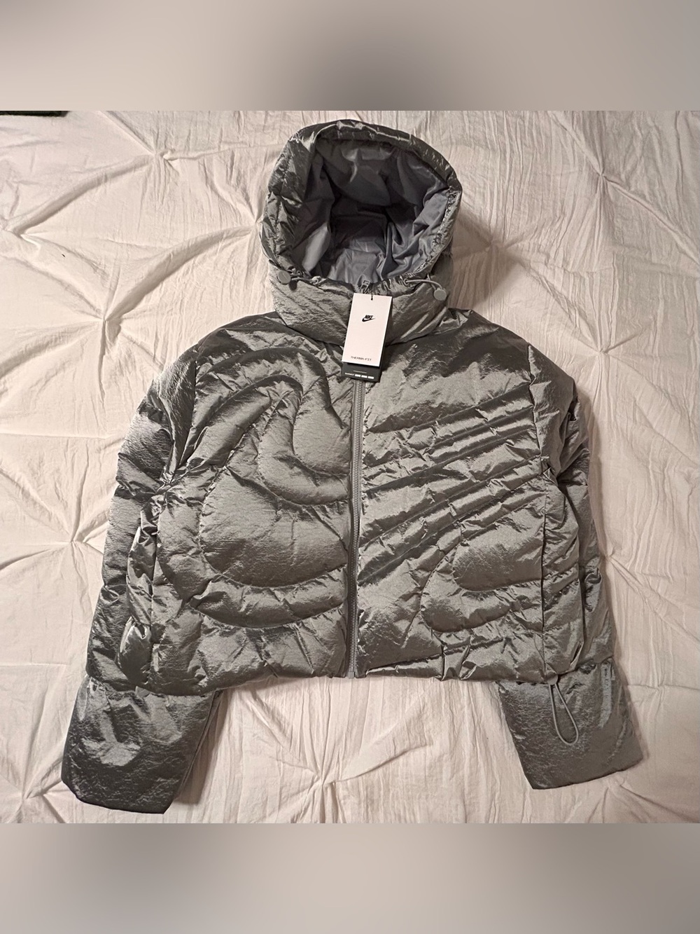 Nike Swoosh Series Oversized Down Puffer Jacket Silver IB2003 095 Women's MEDIUM